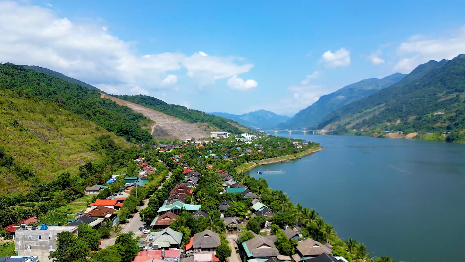 Mường Lay hôm nay