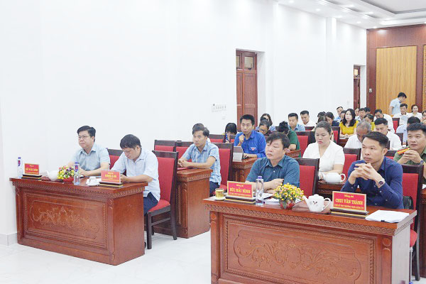 Mường Lay tham dự Hội nghị trực tuyến toàn quốc quán triệt Nghị quyết Trung ương 2 khóa XIV