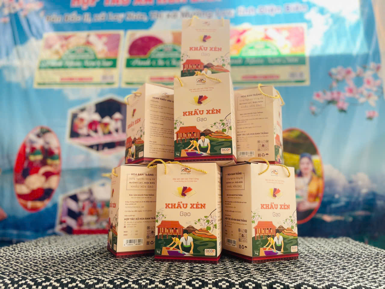 Mường Lay: Sản phẩm Khẩu xén gạo Lay Nưa đạt OCOP 3 sao, góp phần gìn giữ nghề truyền thống địa phương