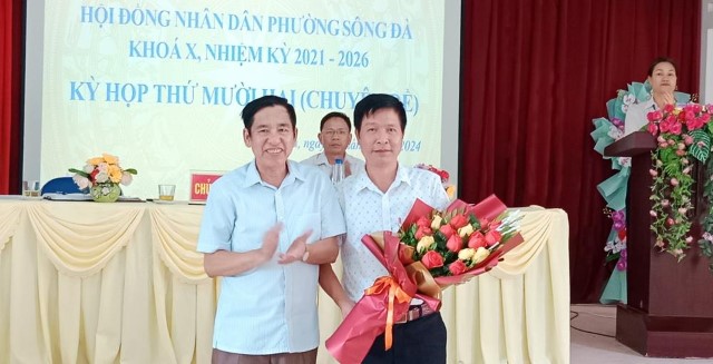 Kỳ họp thứ 12 (Kỳ họp chuyên đề) HĐND phường Sông Đà khóa X, nhiệm kỳ 2021-2026