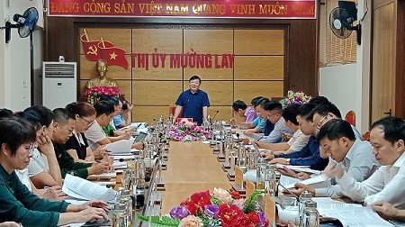 Ban chấp hành Đảng bộ thị xã cho ý kiến vào Đề cương chi tiết Báo cáo chính trị trình Đại hội...